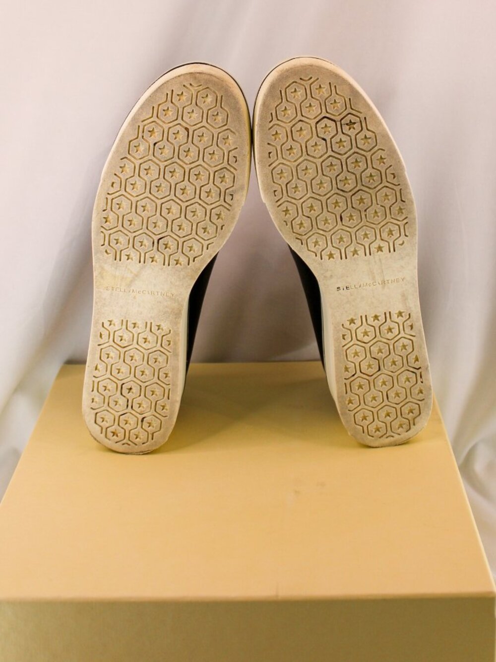 Stella McCartney Binx Star Embroidered Vegan Leather Platform Skater - Picture 8 of 9